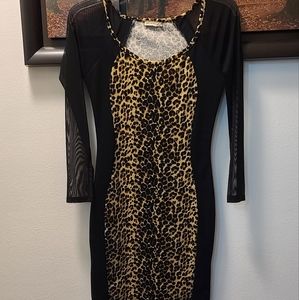 Leopard body central dress with mesh sleeves